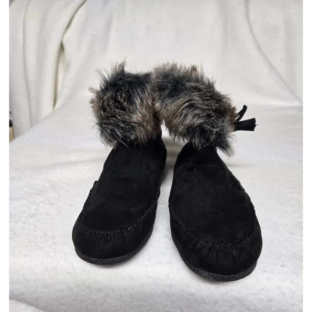 Steve Madden Girl Finnn Black Faux Fur-Lined‎ Moccasin Slippers Size 5M